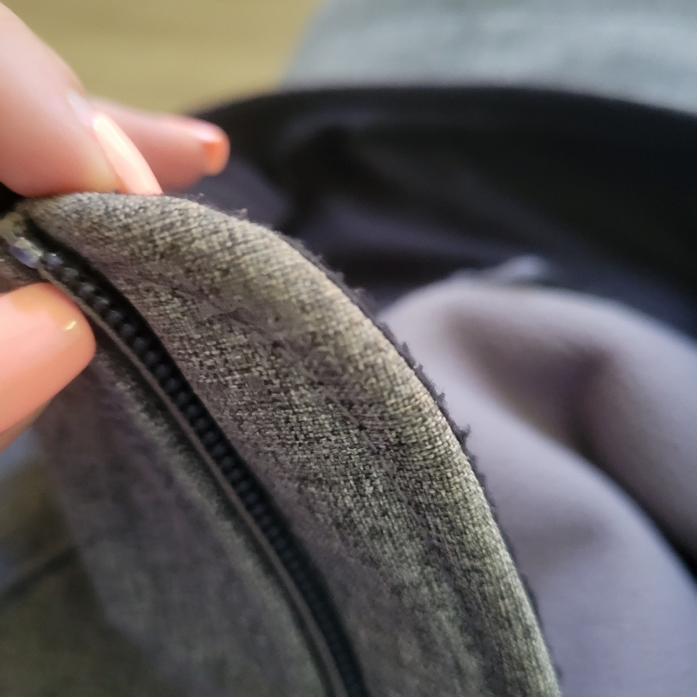 North Face Gray Shell Jacket - image 6